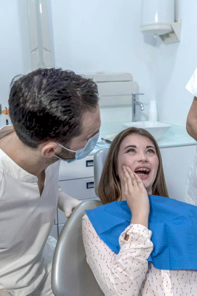 Best Emergency Tooth Extraction in Renton, WA